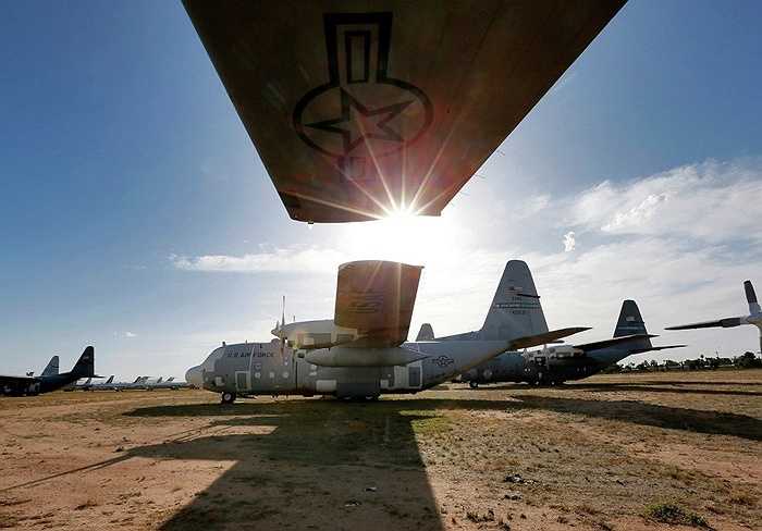 Máy bay vận tải C-130 đã nghỉ hưu