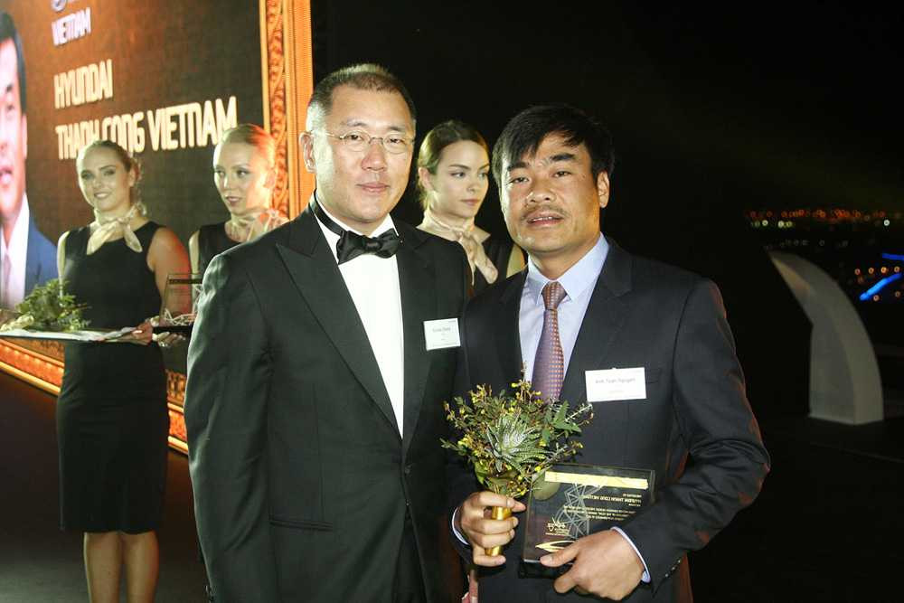 Đại diện Hyundai tại lễ trao giải