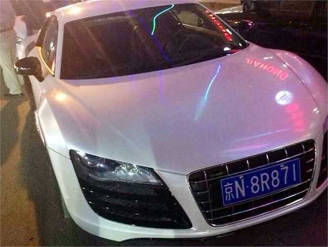 Siêu xe Audi R8.