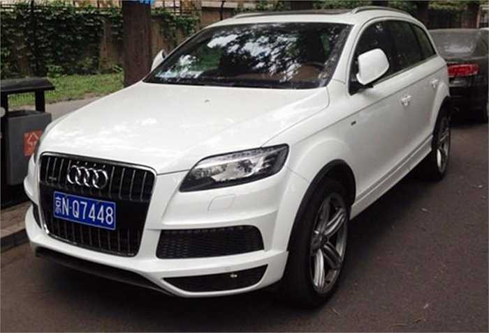 Audi Q7.