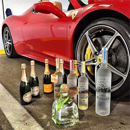 Những loại rượu này hầu như đều là rượu mạnh, đắt tiền và được họ dùng cho những bữa tiệc thâu đêm suốt sáng.