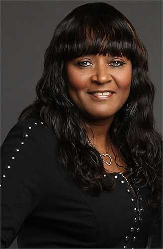 Thelma Wright từng có chồng là tay buôn ma túy khét tiếng Philadelphia, Mỹ. Thelma hiện đã thôi nghề buôn bán thứ chết người này và chuyển sang làm nhà văn