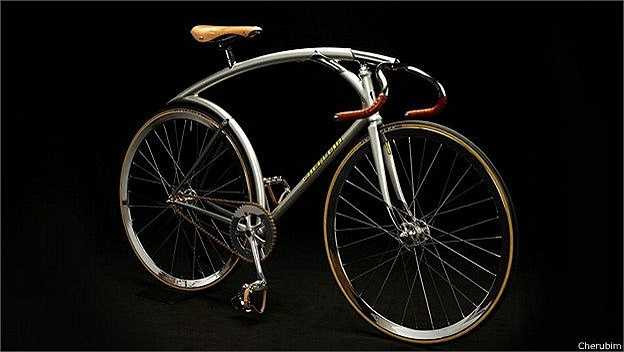 Cherubim HummingBird. Xuất xứ: Nhật Bản. Có lẽ Shinichi không quan tâm tới vinh quang Olympics mà chú trọng tới việc đưa ra sản phẩm có kiểu dáng được đánh giá rộng rãi là thuộc hàng đẹp nhất thế giới. Giá: chưa có.