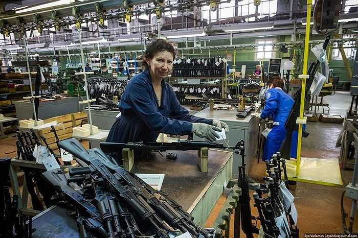 Hiện nay khẩu AK-47 khác biệt so với các phiên bản trước.