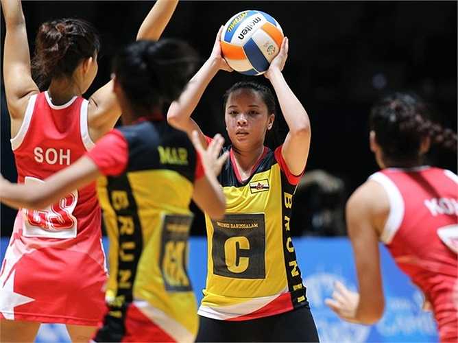 Các đội bóng lưới ở SEA Games 28 sau khi thi đấu vòng tròn, xếp hạng, sẽ chơi trận chung kết vào ngày 6/6