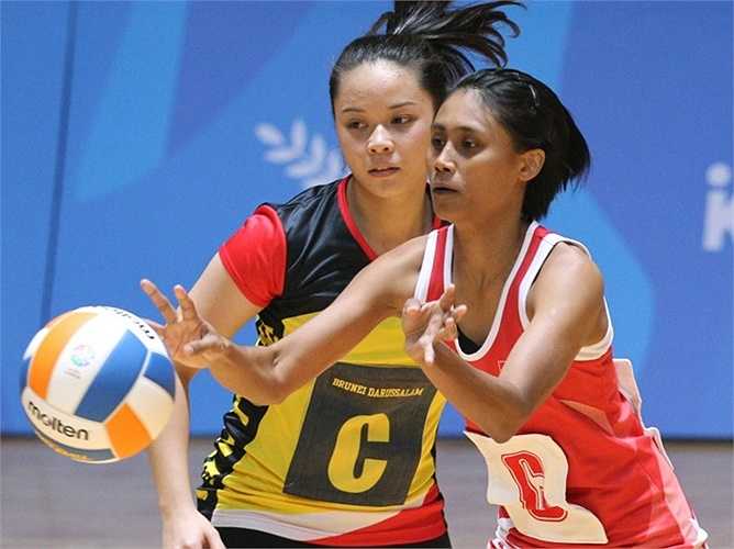  Một số hình ảnh đẹp ở trận đấu Singapore vs Brunei