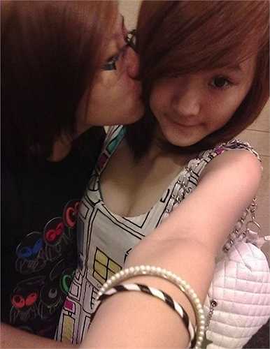 Trước đây, Phương Trang khá hồn nhiên, tinh nghịch, đậm chất tuổi teen. 