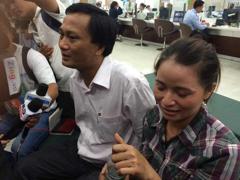 5 triệu yen trong loa thùng cũ: Chị ve chai đã nhận được tiền