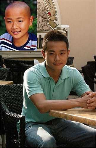 Năm lên 8, Tào Tuấn được một công ty truyền hình Singapore mời tham gia một số phim, nổi bật là Chân mệnh tiểu hoà thượng. Khai Tâm là vai diễn đầu tay đã giúp Tào Tuấn trở nên nổi tiếng.