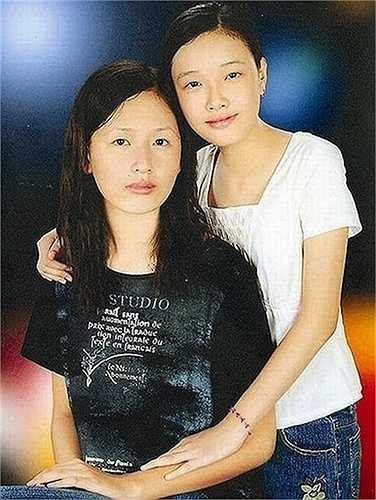 Bởi lẽ, cô có sự 'lột xác' ngoạn mục về nhan sắc sau tuổi thiếu niên.