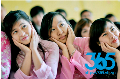 Nóng với chùm ảnh girl xinh của VTC 365