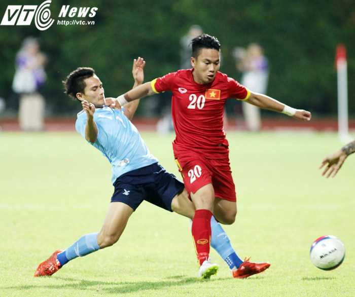 Phi Sơn chơi rất nỗ lực