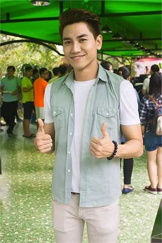 Ca sỹ Hồ Anh cũng đến tham dự sự kiện.