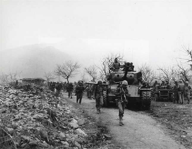 Cuộc chiến tranh ở Triều Tiên đã tốn của Mỹ 334 tỉ USD và gần 34,000 binh lính Mỹ thiệt mạng