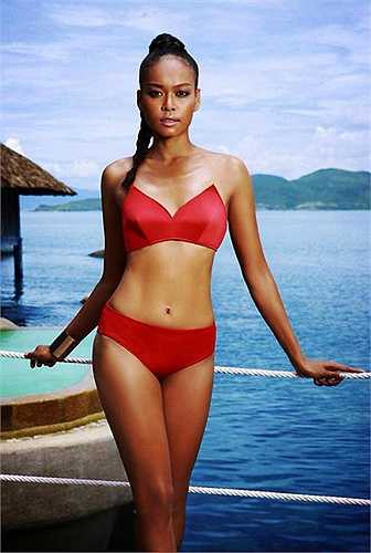 Nhờ vậy, cô rất có lợi thế về chiều cao, thể hình săn chắc. Khi tham dự Hoa hậu Việt Nam 2008, Lâm Thu Hằng đã xuất sắc lọt top 5 và giành danh hiệu Người đẹp Biển. 