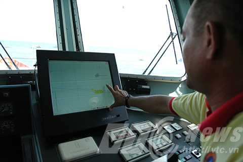 Tàu cứu nạn, Việt Nam, Danang MRCC, SAR, Đà Nẵng, cứu ngư dân, bị uy hiếp, trên biển, Hoàng Sa, TRung Quốc