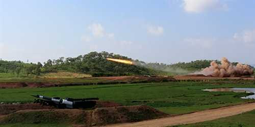 Việt Nam bắn thử thành công tên lửa phòng không S-125-2TM