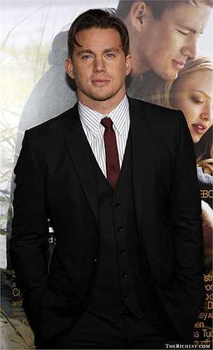 4. Mỹ. Đàn ông Mỹ cũng nổi tiếng với sự ga lăng của mình. Đặc biệt là đàn ông quốc gia này rất giỏi trong việc tổ chức những bữa tiệc BBQ và nấu ăn khá tốt