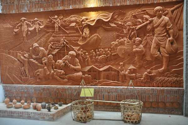 Chi tiền tỷ dựng Kinh thành Huế, Nhà thờ Đức Bà trong vườn