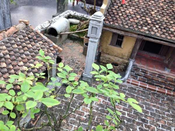 Chi tiền tỷ dựng Kinh thành Huế, Nhà thờ Đức Bà trong vườn