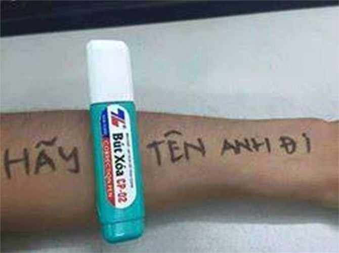 'Hãy XÓA tên anh đi'