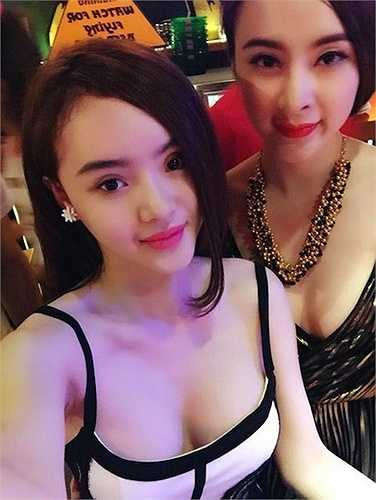 Phương Trang sớm xây dựng hình ảnh với phong cách sexy 