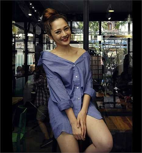 Sau khi theo đuổi phong cách gợi cảm, Bảo Anh thường xuất hiện với những bộ cánh hút mắt.