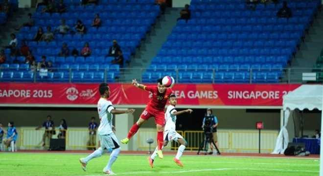 'Ronaldo Việt': Ngòi nổ đặc biệt của Miura