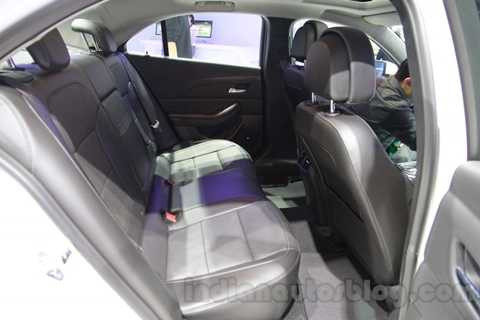 Chevrolet Cruze 2016 thế hệ tiếp theo ra mắt vào 24/6