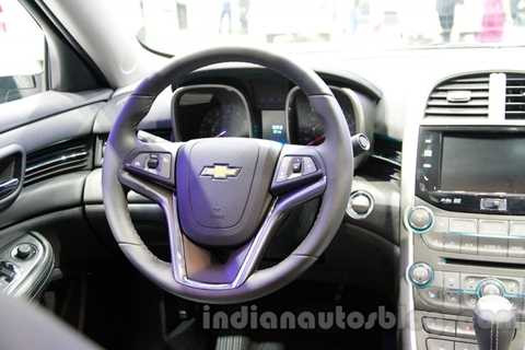 Chevrolet Cruze 2016 thế hệ tiếp theo ra mắt vào 24/6