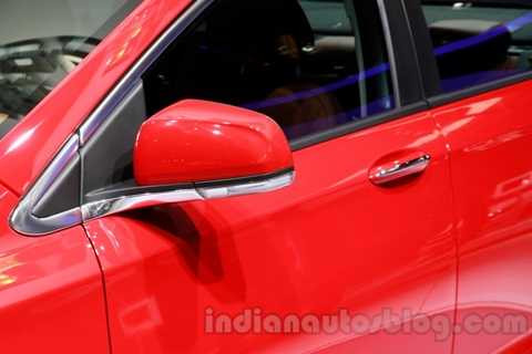 Chevrolet Cruze 2016 thế hệ tiếp theo ra mắt vào 24/6