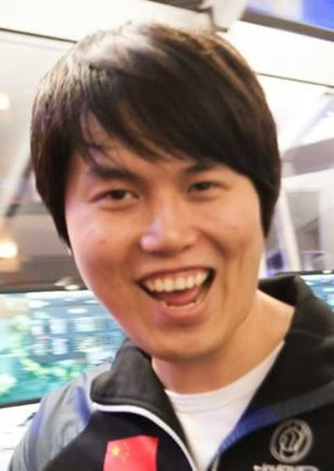 15 người kiếm tiền tỷ nhờ... chơi game