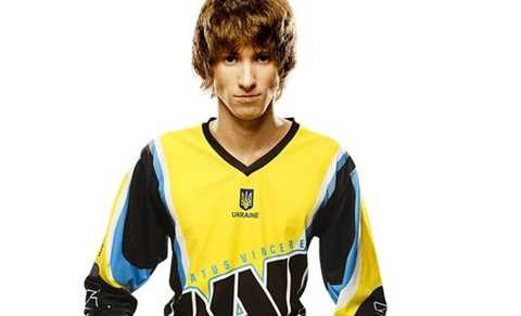 15 người kiếm tiền tỷ nhờ... chơi game