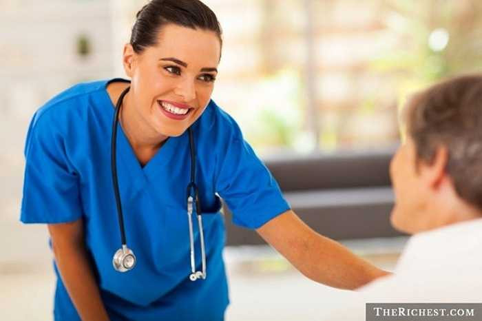 Y tá thời vụ thường được 'triệu tập' đến làm tại khoa ung thư, sơ sinh và nhiều bộ phận khác vào những giai đoạn cao điểm, khi nhân viên nghỉ phép hoặc đang trong quá trình đào tạo. 