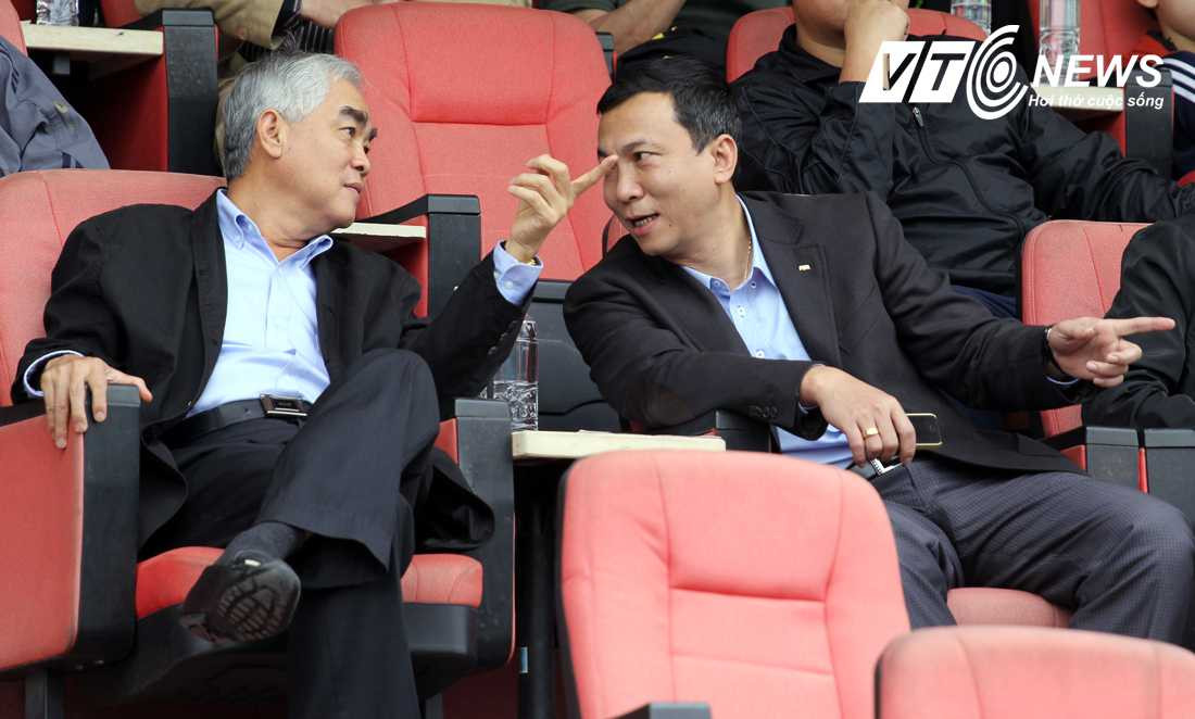 Ông Dũng, ông Tuấn bị tố cáo nhận hối lộ