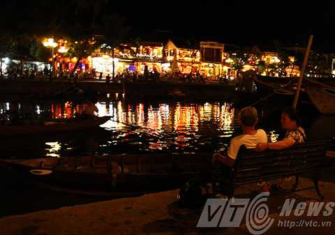 Nguyễn Sự, ông Sự, Hội An, từ quan, Báo chí, đóng đinh, về hưu