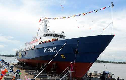 Việt Nam hạ thuỷ tàu tuần tra hiện đại FC624