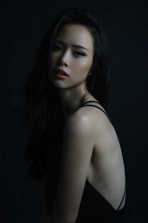 Ngọc Anh không sợ ế chồng vì diễn cảnh nóng