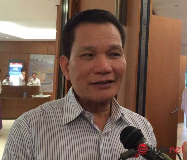 Năm 2016 sẽ tăng lương đồng loạt và 'trảm' cán bộ 'cắp ô'