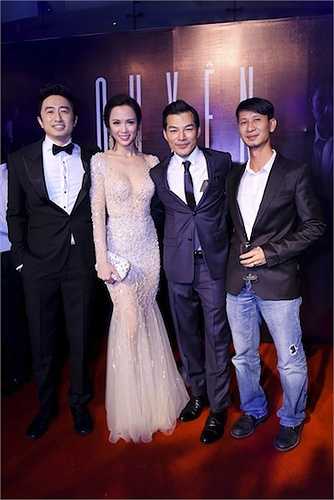 Đạo diễn Nguyễn Phan Quang Bình và các diễn viên trong phim.