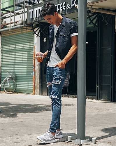 Trong phim, Tiến Vũ đóng chung cùng Minh Hằng 