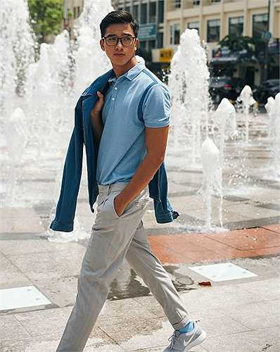 Trước khi đóng phim, Tiến Vũ cũng là gương mặt được nhiều tạp chí thời trang lựa chọn. 