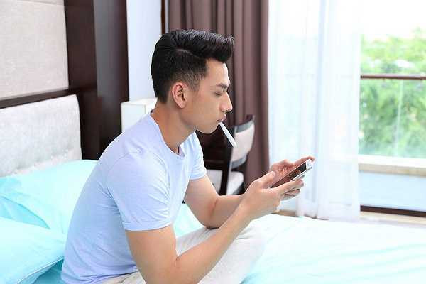 'Còn ba là nhiếp ảnh gia, đồng thời là một người rất thích chăm sóc cây kiểng.'