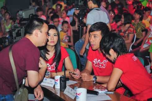 Lại Bắc Hải Đăng làm đạo diễn và người chịu trách nhiệm sản xuất của nhiều chương trình.