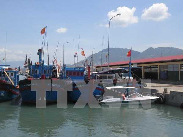 Khẩn trương ứng phó bão số 1 trên biển Đông