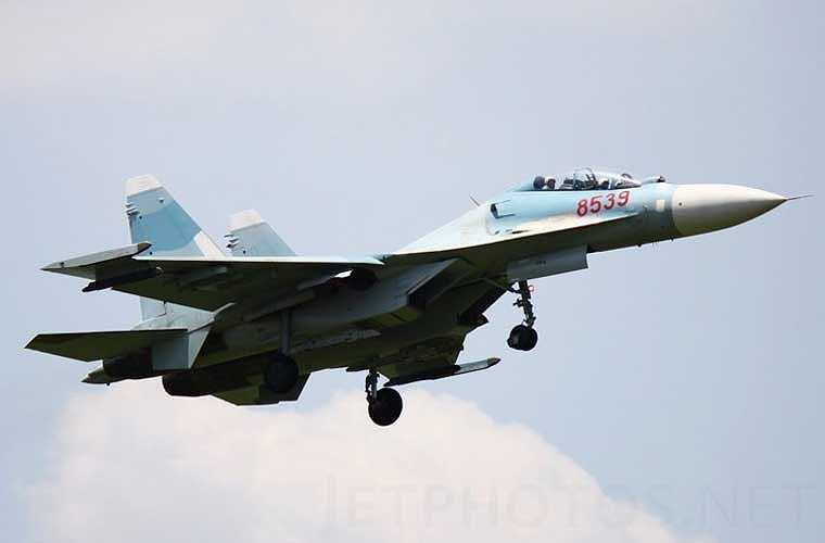 Tiêm kích đa năng Su-30MK2 của Việt Nam có thể mang tổng cộng hai đạn Kh-31A. Với loại vũ khí này, 'hổ mang chúa' đủ sức hạ gục hoàn toàn tàu chiến cỡ nhỏ hoặc gây thiệt hại lớn (mất sức chiến đấu) với tàu chiến cỡ lớn. (Nguồn: Kiến thức) 