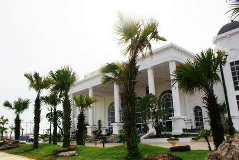 FLC Group, Quần thể du lịch nghỉ dưỡng, FLC Sầm Sơn