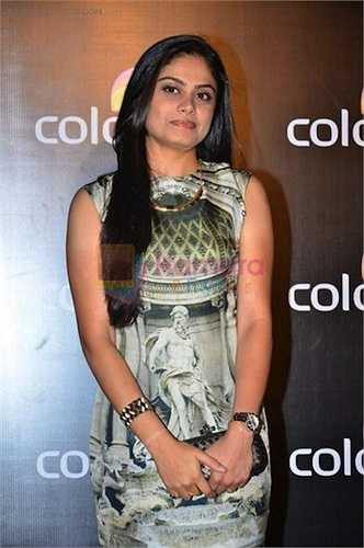 Một trang phục ôm sát khoe đường cong của người đẹp.