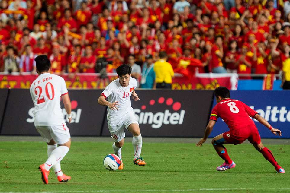 HLV Miura: Công Phượng không bị ép đá vì mục đích thương mại