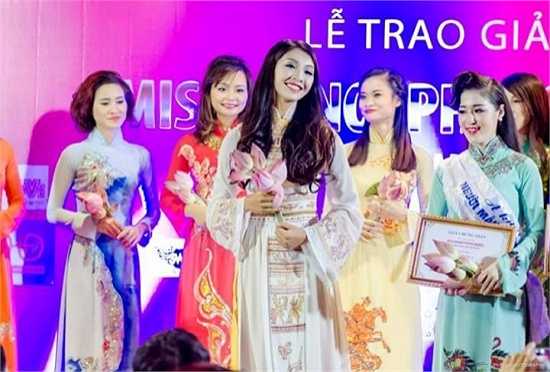 Cô muốn thay đổi mình theo hướng tích cực hơn để xứng với danh hiệu Miss Ha Noi Photo Model.